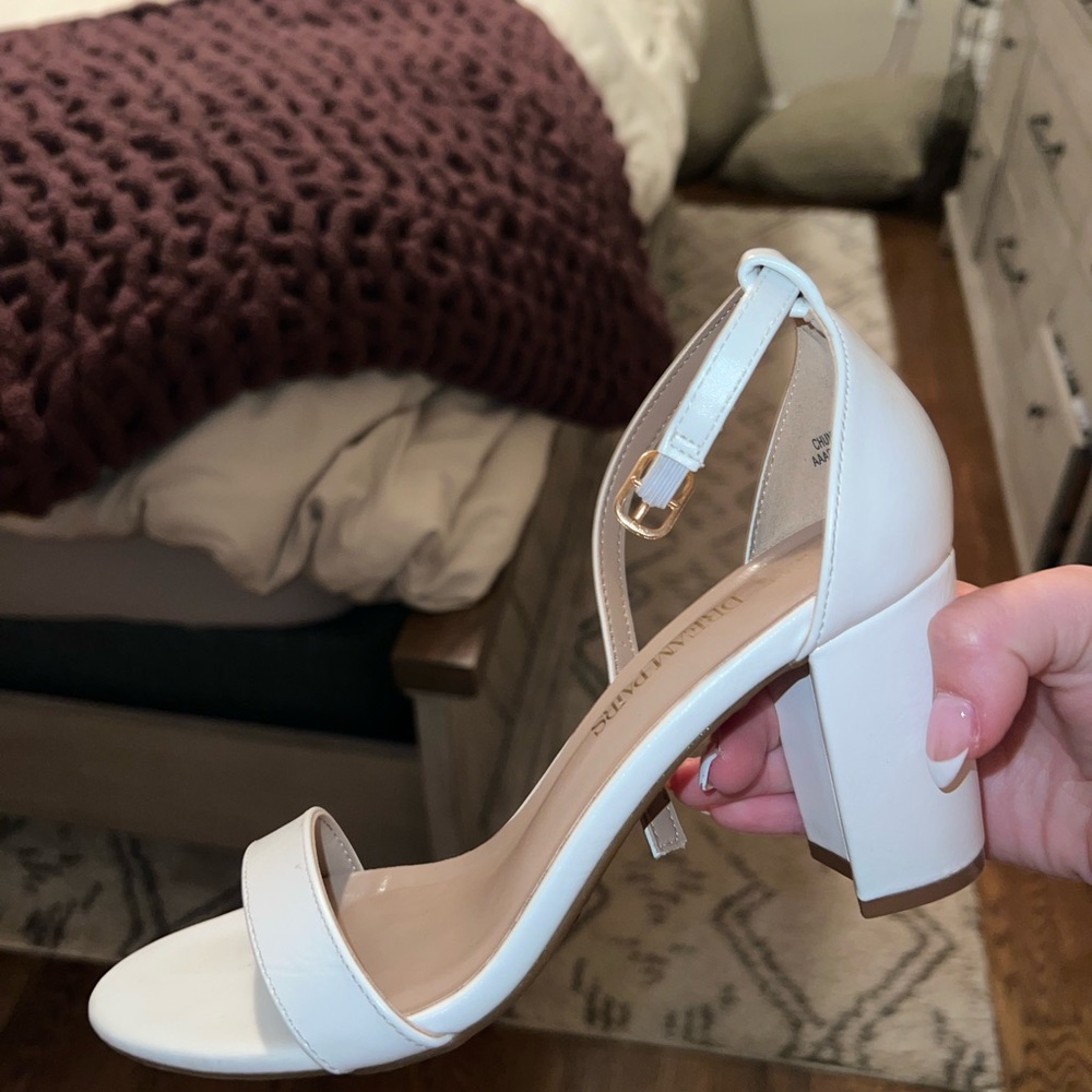 Dream Pairs White Block Heel Sandals